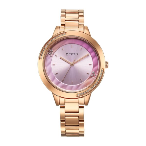 Raga women watch