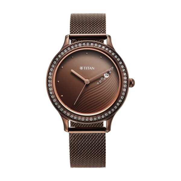 Raga women watch